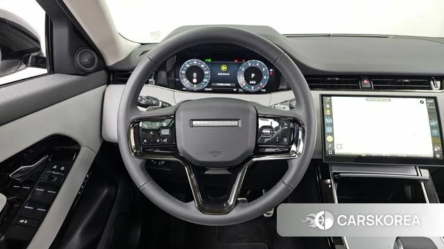 Land Rover Range Rover Evoque 2nd Generation 2024 Белый из Кореи, фото 4