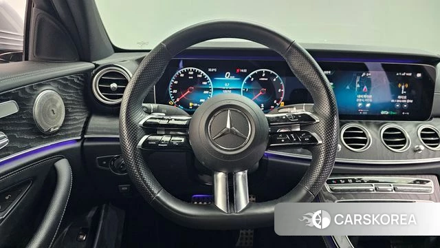 Mercedes-Benz E-Class W213 2021 Серебряный из Кореи, фото 4