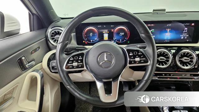 Mercedes-Benz A-Class W177 2021 Белый из Кореи, фото 4