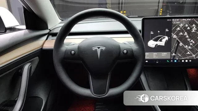 Tesla Model 3 2021 Белый из Кореи, фото 4