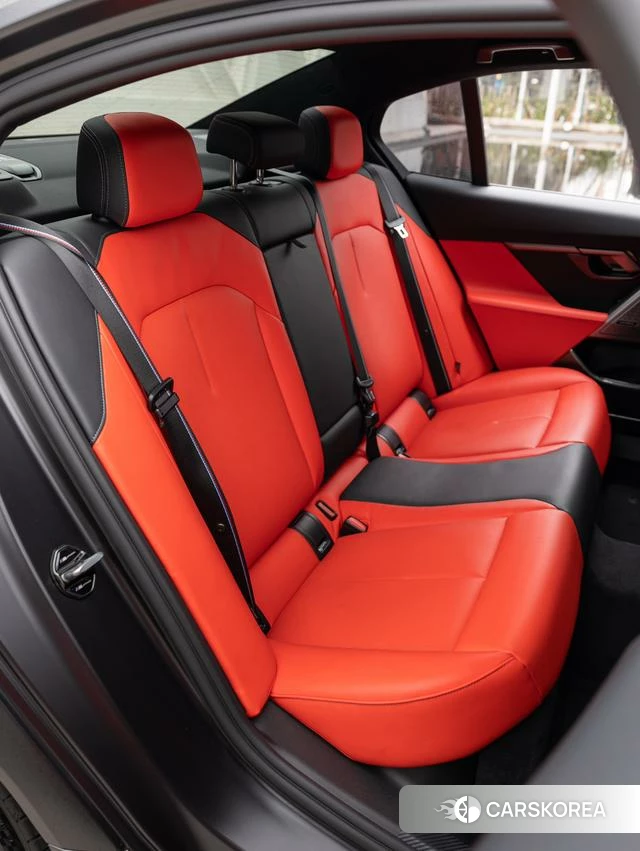 BMW M5 PHEV id 3908795 из Китая 4