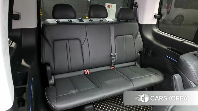 Hyundai Staria 2024 Белый из Кореи, фото 4