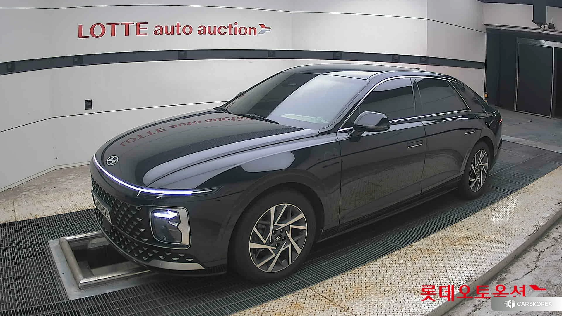 Hyundai Grandeur Hybrid 2024 Abyss Black Pearl из Кореи, фото 4