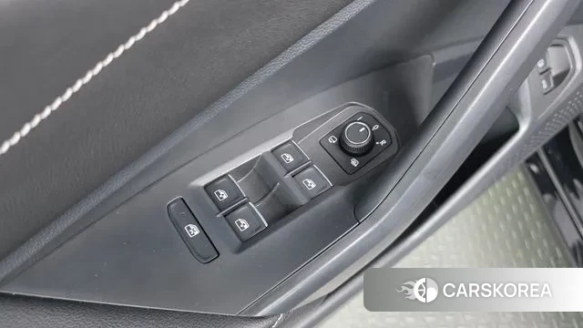 Volkswagen 7th Generation of Jetta 2022 Черный из Кореи, фото 4