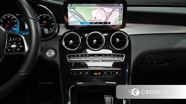 Mercedes-Benz GLC-Class X253 2022 Белый из Кореи, фото 4