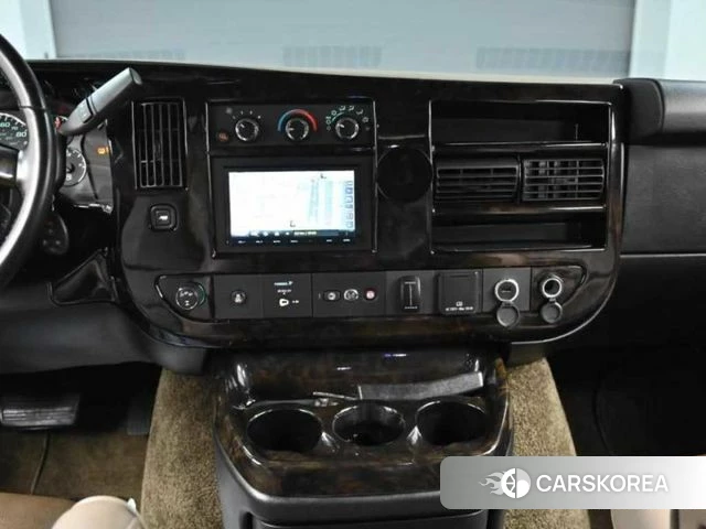 Chevrolet Express Van 2018 Черный из Кореи, фото 4