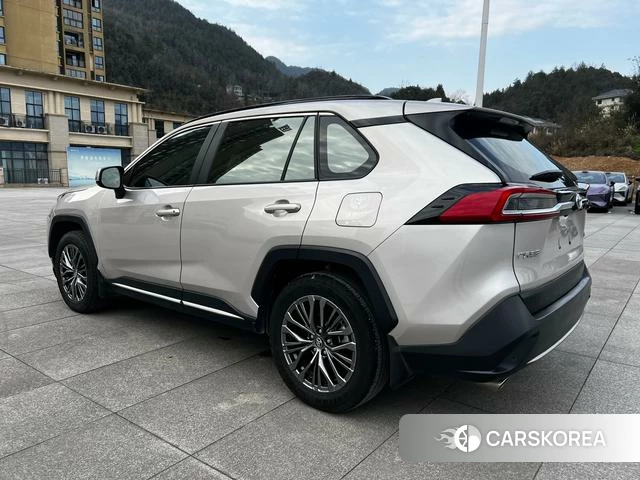 Toyota Wilanda 2023 Шампань из Китая, фото 4