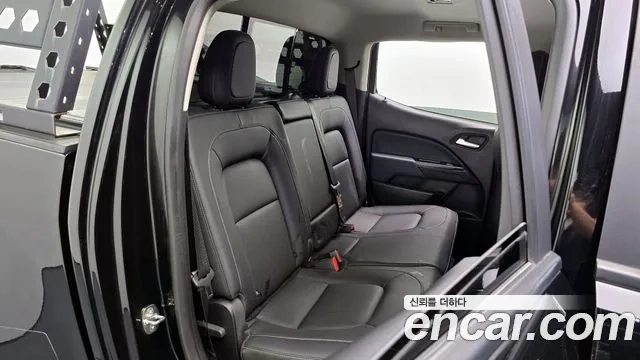 Chevrolet (GM Daewoo) Real New Colorado 2022 Черный из Кореи, фото 4