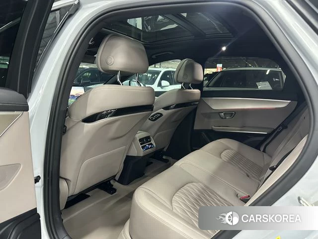 BYD Han DM 2025 Серебристо-серый из Китая, фото 4