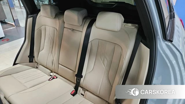 BMW X3 (G45) 2025 Цвет галактики из Кореи, фото 4