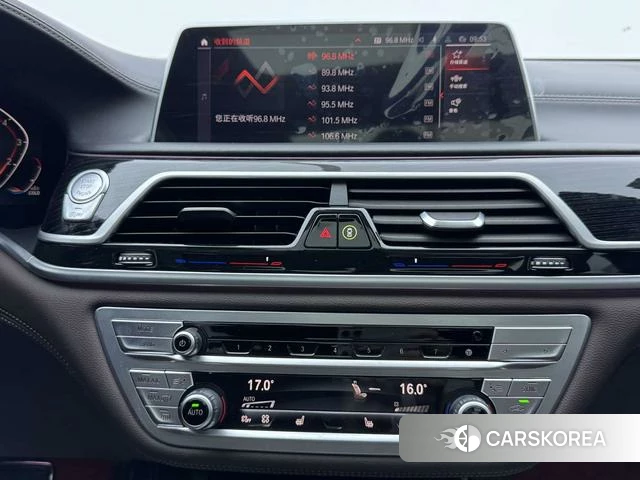BMW 7 series 2021 Черный из Китая, фото 4