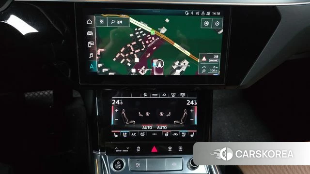 Audi e-Tron 2021 Черный из Кореи, фото 4