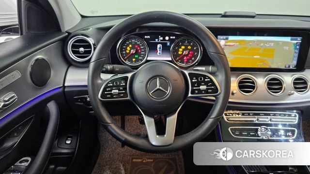 Mercedes-Benz E-Class W213 2019 Белый из Кореи, фото 4