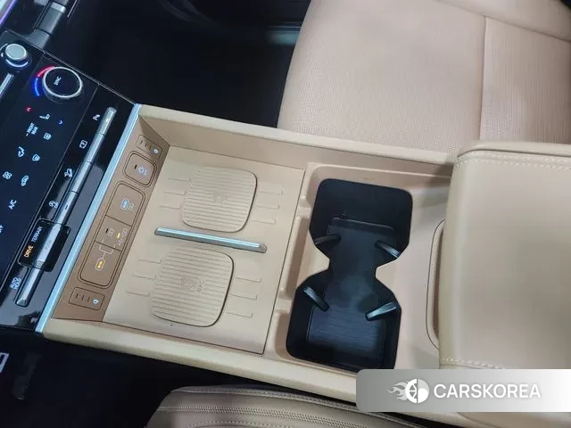 Hyundai Santa Fe (MX5) 2023 Белый из Кореи, фото 4