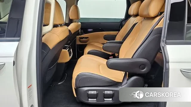 Kia Carnival 4th generation 2022 Белый из Кореи, фото 4