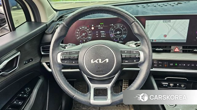Kia Sportage 5th Generation 2023 Белый из Кореи, фото 4