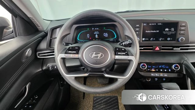 Hyundai The New Avante (CN7) 2023 Серый из Кореи, фото 4