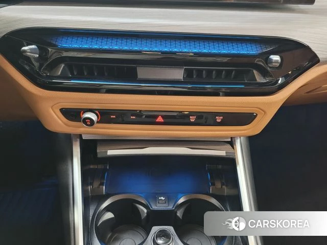 BMW 3 Series (G20) 2026 Белый из Кореи, фото 4