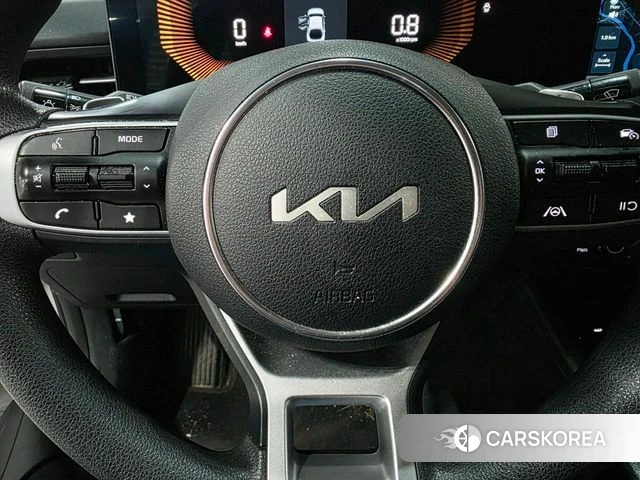 Kia The New K5 3rd generation 2023 Серебристо-серый из Кореи, фото 4