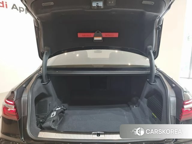Audi A8 (D5) 2023 Черный из Кореи, фото 4