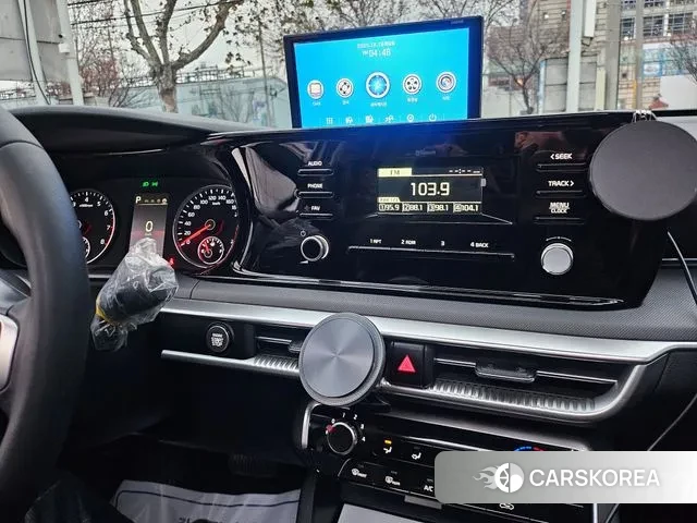 Kia K5 3rd generation 2023 Белый из Кореи, фото 4