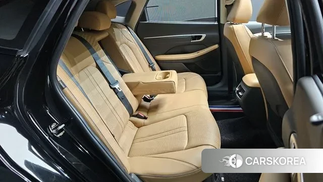 Hyundai Sonata D Edge Hybrid (DN8) 2024 Черный из Кореи, фото 4