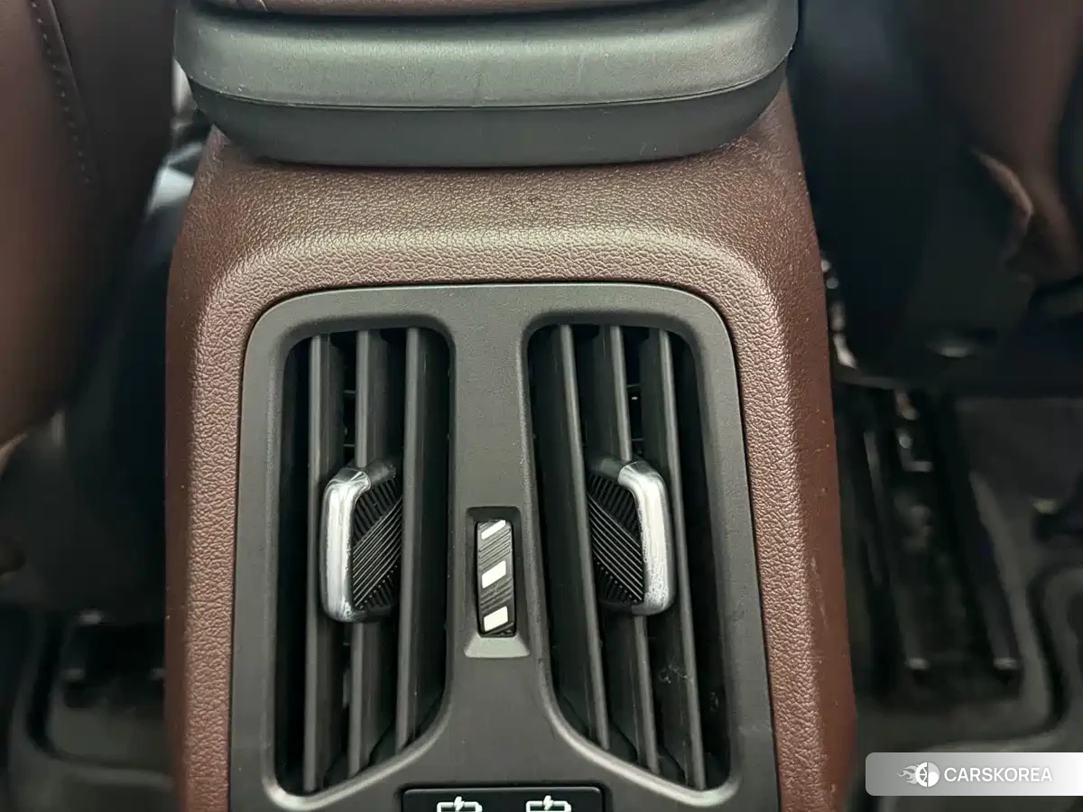 BMW X1 2024 Черный из Китая, фото 4