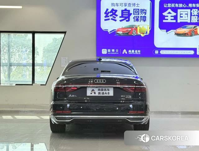 Audi A8 2022 Черный из Китая, фото 4