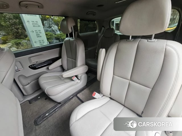 Kia The New Carnival 2019 Черный из Кореи, фото 4