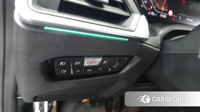 BMW 4 Series (G22) 2021 Черный из Кореи, фото 4