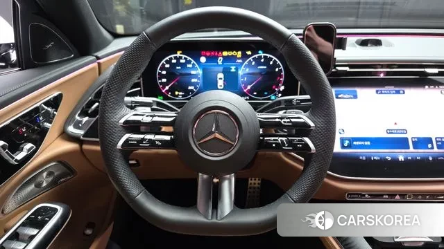 Mercedes-Benz E-Class W214 2025 Белый из Кореи, фото 4