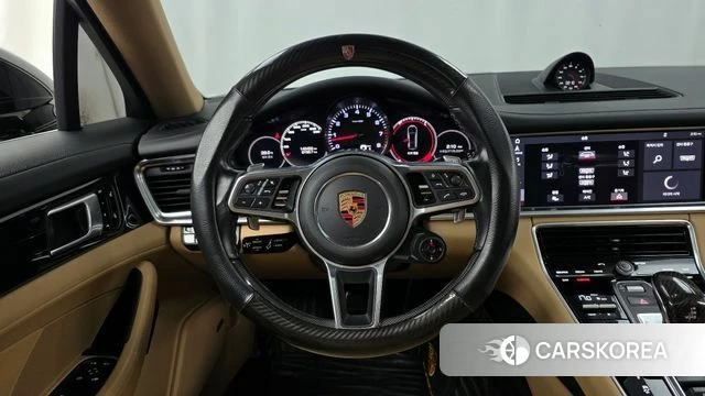 Porsche Panamera (971) 2018 Черный из Кореи, фото 4