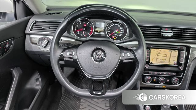 Volkswagen The New Passat 2018 Белый из Кореи, фото 4