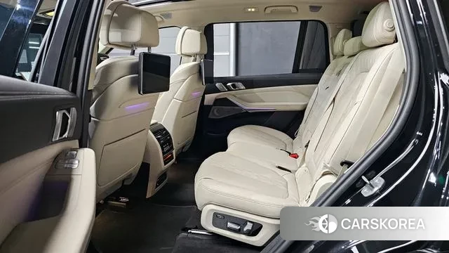 BMW X7 (G07) 2021 Черный из Кореи, фото 4