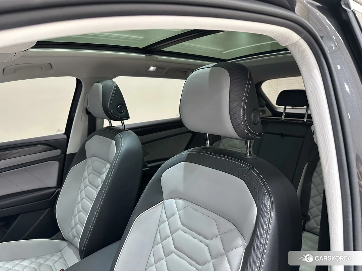 Volkswagen Tanyue 2023 Темно-серый из Китая, фото 4