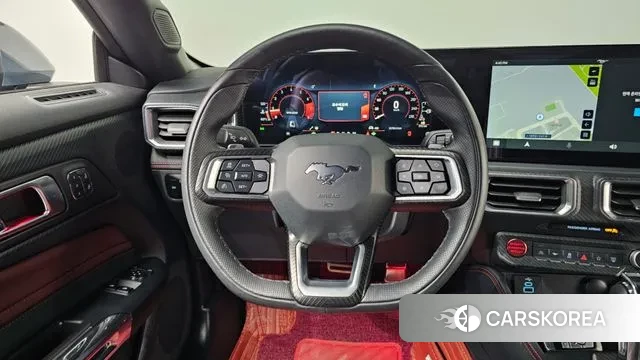 Ford Mustang 7th Generation 2024 Светло-серебряный цвет из Кореи, фото 4