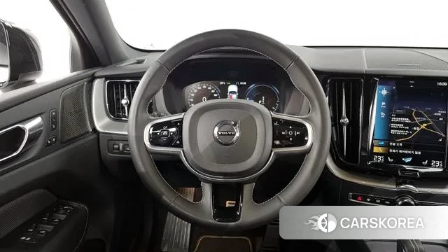 Volvo XC60 second Generation 2020 Белый из Кореи, фото 4