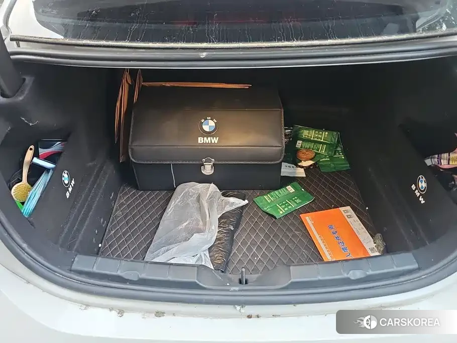 BMW 1 series 2023 Белый из Китая, фото 4