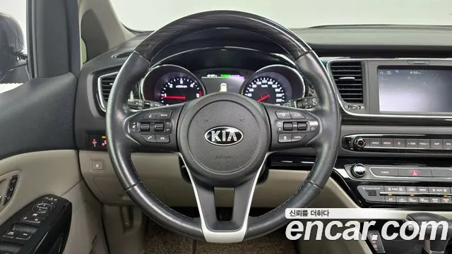 Kia The New Carnival id 2460965 из Кореи 4
