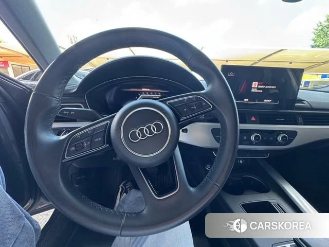Audi A4L 2023 Темно-серый из Китая, фото 4