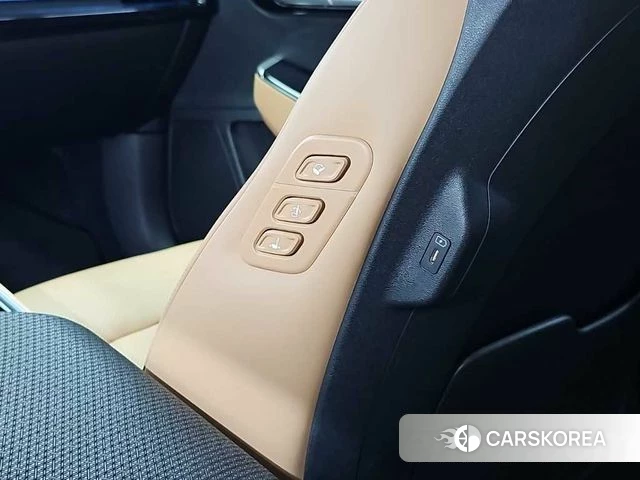 Kia EV6 2022 Черный из Кореи, фото 4