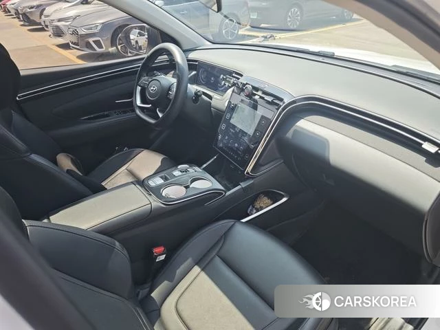 Hyundai Tucson 2023 Белый из Китая, фото 4
