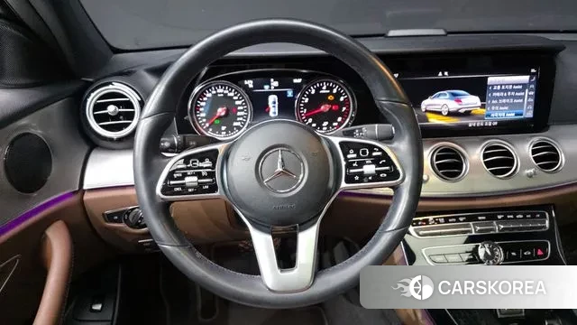 Mercedes-Benz E-Class W213 2019 Белый из Кореи, фото 4