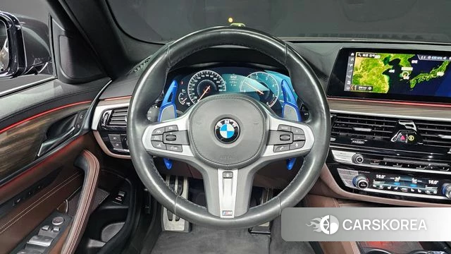 BMW 5 Series (G30) 2019 Серый из Кореи, фото 4