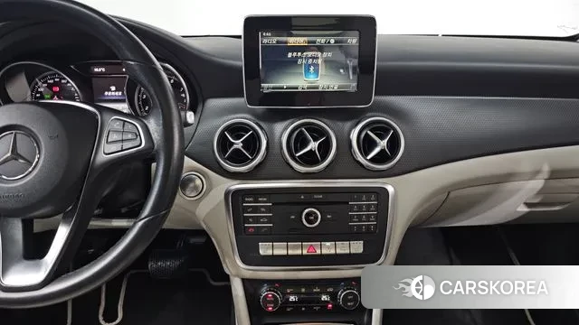 Mercedes-Benz GLA-Class X156 2018 Черный из Кореи, фото 4