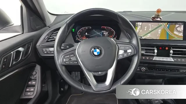 BMW 1 Series (F40) 2023 Белый из Кореи, фото 4