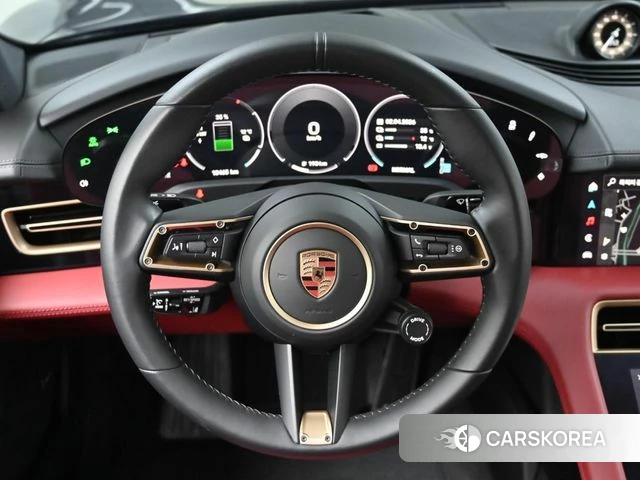 Porsche Taycan 2024 Черный из Кореи, фото 4