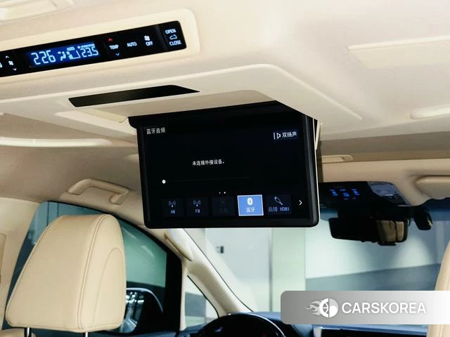 Toyota Elfa 2022 Белый из Китая, фото 4
