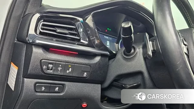 Kia Niro Plus 2023 Белый из Кореи, фото 4