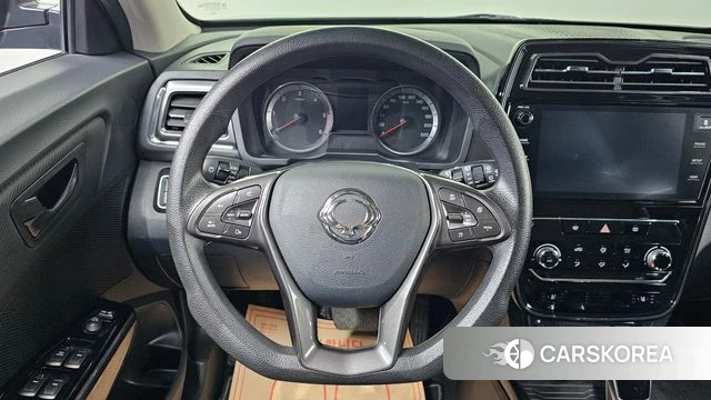 Ssangyong Berry New Tivoli 2019 Светло-серебряный цвет из Кореи, фото 4